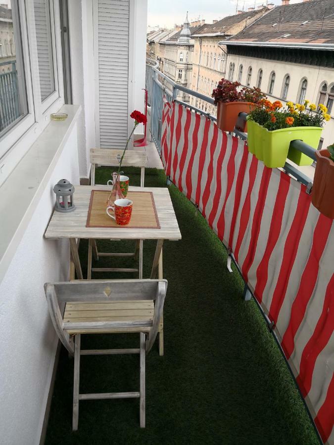 1,5 Szobas Lakas Terasszal,Koezel A Szechenyi Fuerdohoez Budapest Exterior foto